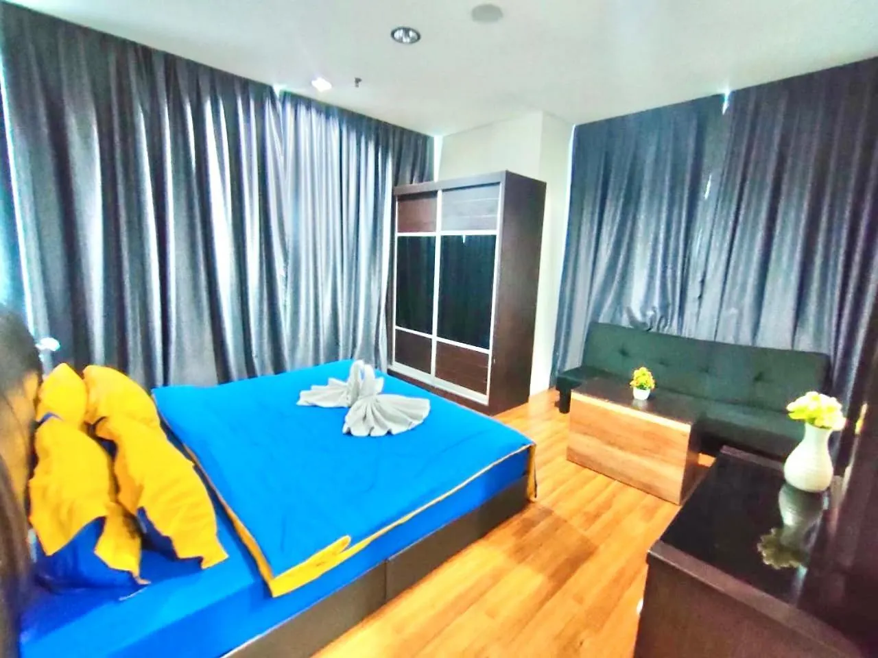 Klcc Apartments Kuala Lumpur Malaysia